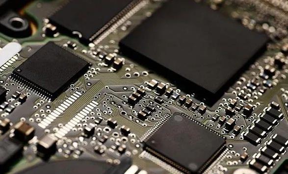 PCBA加工貼片元器件與插件元器件的區(qū)別在哪？